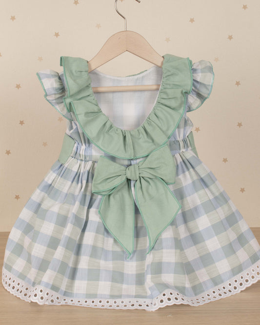 VESTIDO FAJON CINTURA Y ARANDELA CUELLO