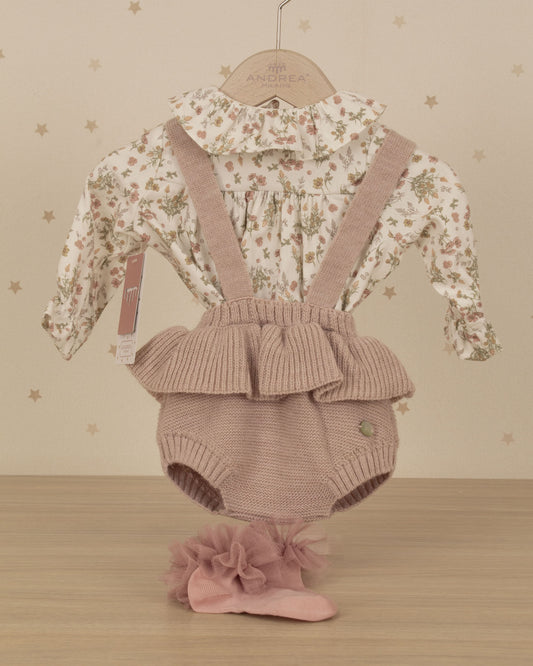 CONJUNTO EN PUNTO Y TELA BRAGA