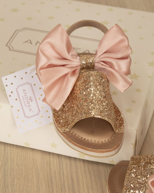 MENORQUINA ANDREA CON LAZO GLITTER