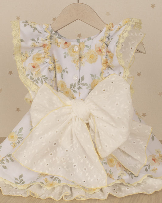 VESTIDO LAVANDA ARANDELA OJALILLO ESTAMPADO FLORES