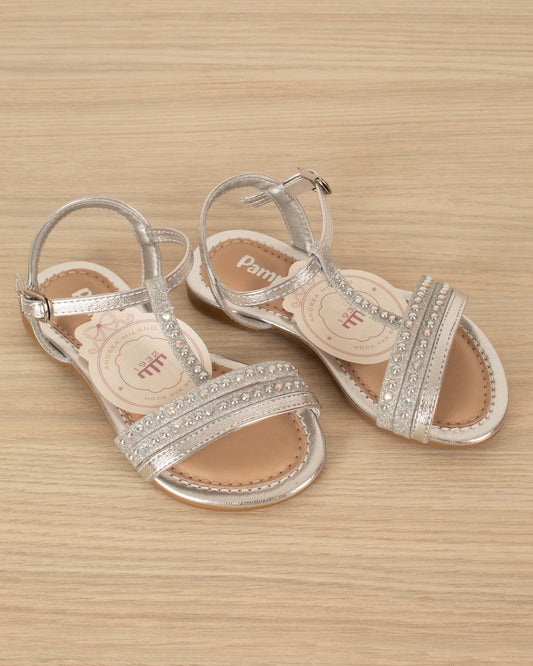 SANDALIA FORMA T CON HEBILLA Y BRILLANTES