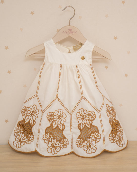 VESTIDO TIPO TALEGO ADORNOS BORDADOS
