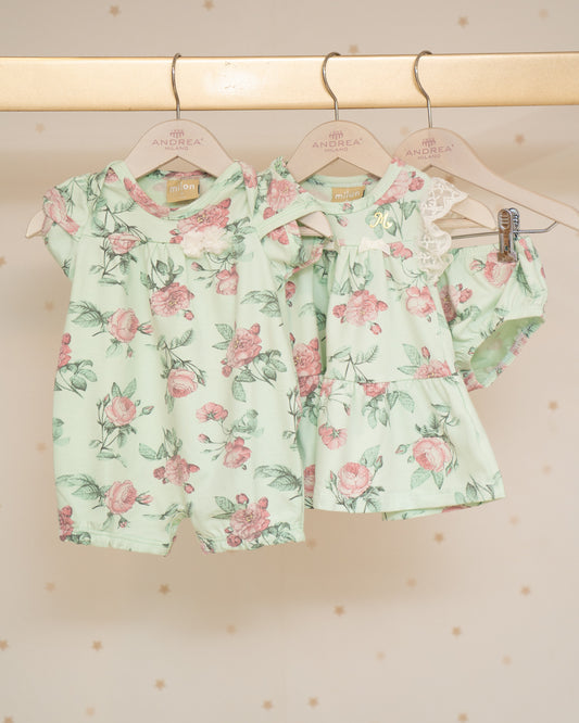 ENTERIZO ESTAMPADO FLORES CON MANGAS