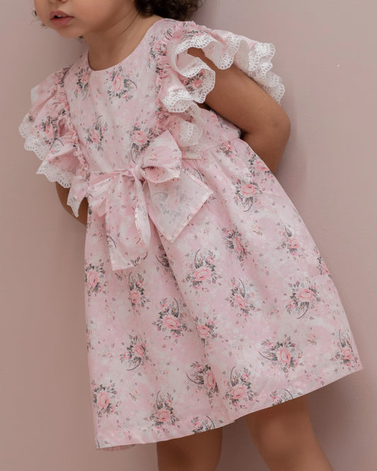 VESTIDO ESTAMPADO TALLE ALTO Y LAZO