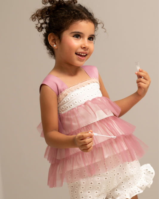 CONJUNTO ELEONORA ARANDELAS DE TUL Y SHORT OJALILLO ANDREA