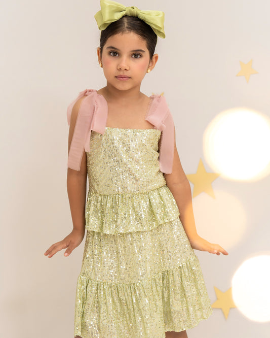 CONJUNTO ARIEL LENTEJUELAS PINO Y ENCANTO