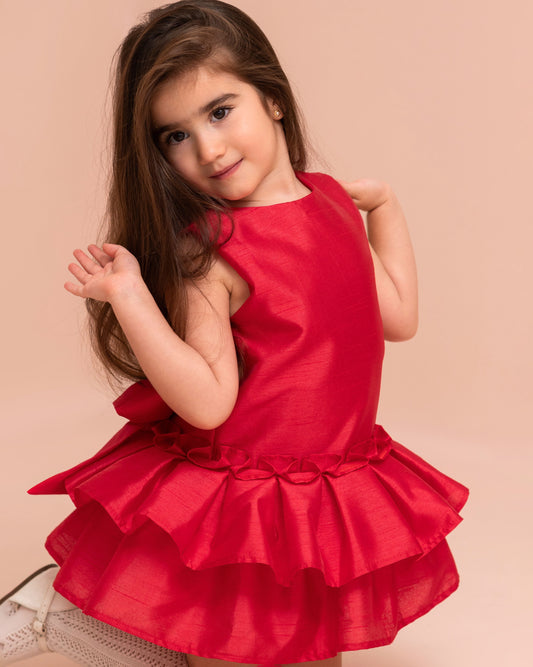 VESTIDO TALLE BAJO ARANDELA Y LAZO TRASERO