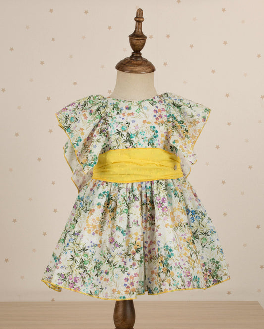 VESTIDO TALLE ALTO ARANDELAS MANGAS Y FAJON PLUMETI
