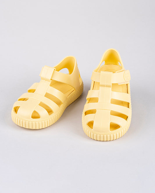 SANDALIA NICO VELCRO PASTEL MARCA IGOR SUELA COLOR
