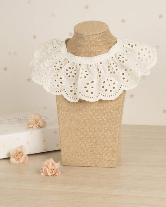 ACCESORIO CUELLO BORDADO